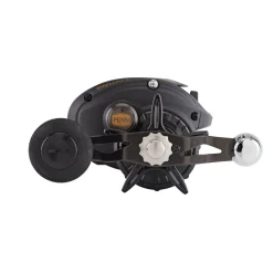 PENN Squall® Baitcast Reel