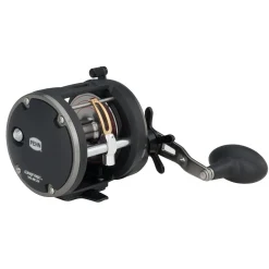 PENN Warfare™ Star Drag Level Wind Conventional Reel