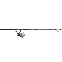 Shakespeare Tiger® Spinning Surf Mossy Oak Kit
