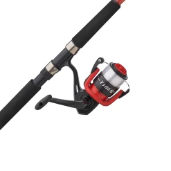 Shakespeare Tiger® Spinning Catfish Mossy Oak Kit